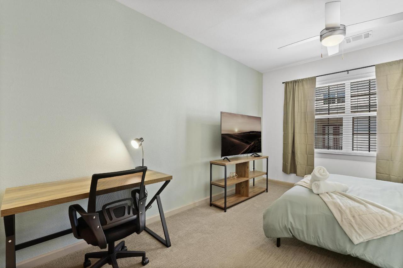Luxe 3B/2B Getaway - Pool, Gym, Parking, Pet Wash Apartment Leander Екстериор снимка