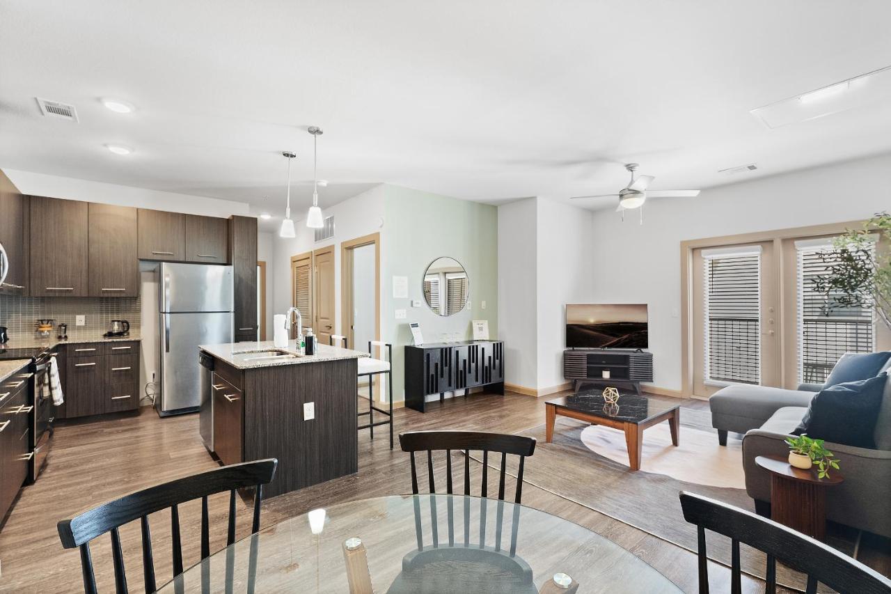 Luxe 3B/2B Getaway - Pool, Gym, Parking, Pet Wash Apartment Leander Екстериор снимка